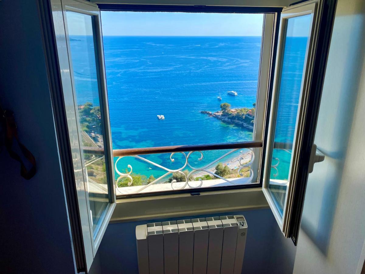 Appartement Kiss Of Sea - Balzi Rossi & Baia Beniamin à Vintimille Extérieur photo