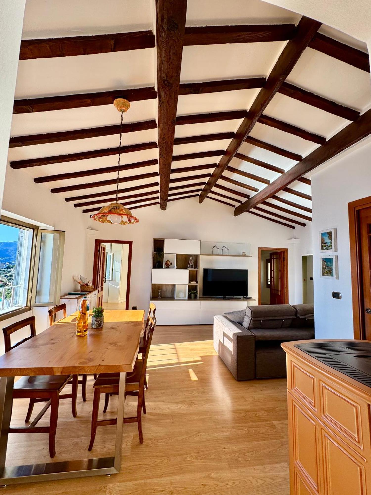 Appartement Kiss Of Sea - Balzi Rossi & Baia Beniamin à Vintimille Extérieur photo